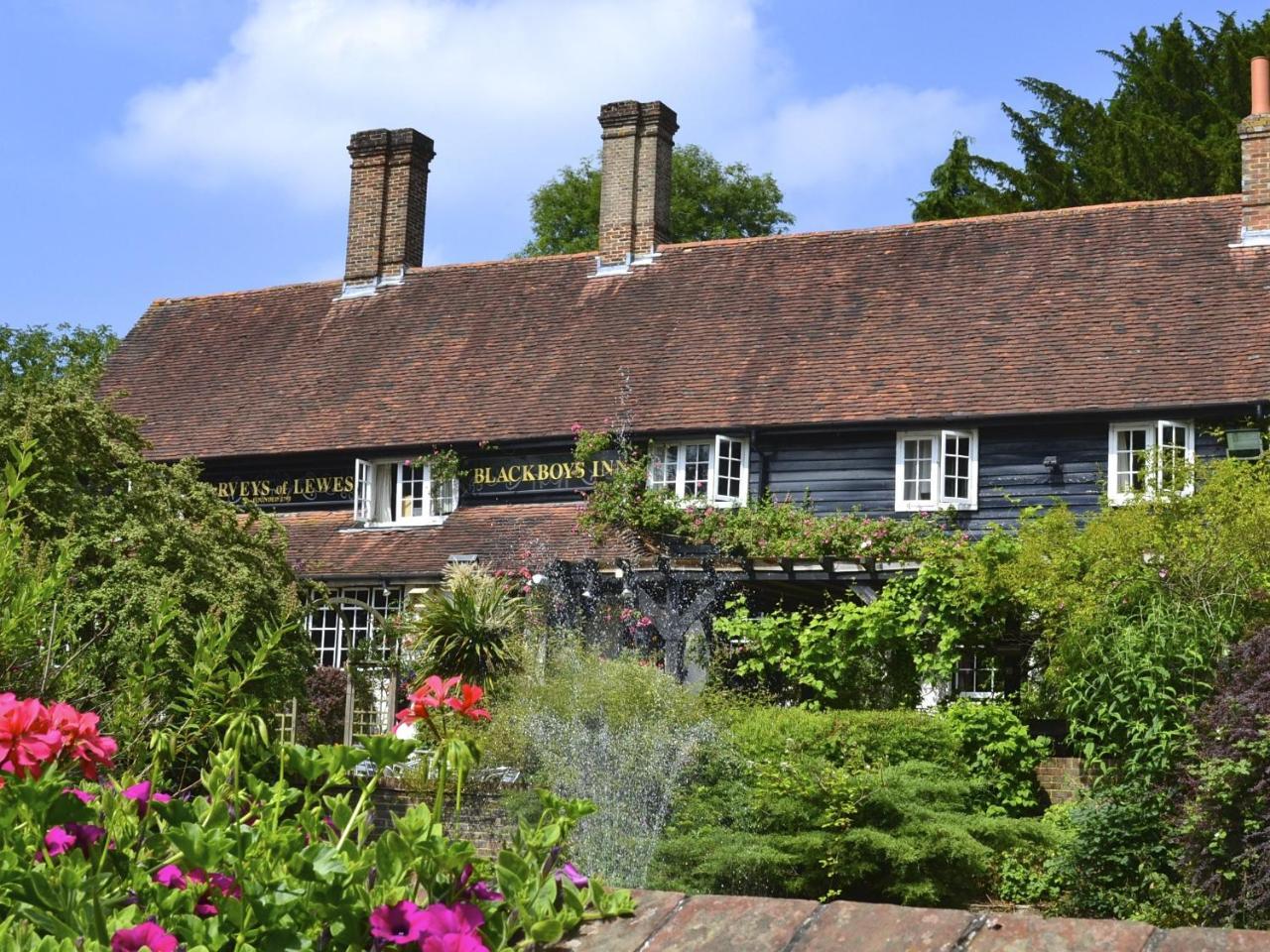 The Blackboys Inn Framfield Exterior photo